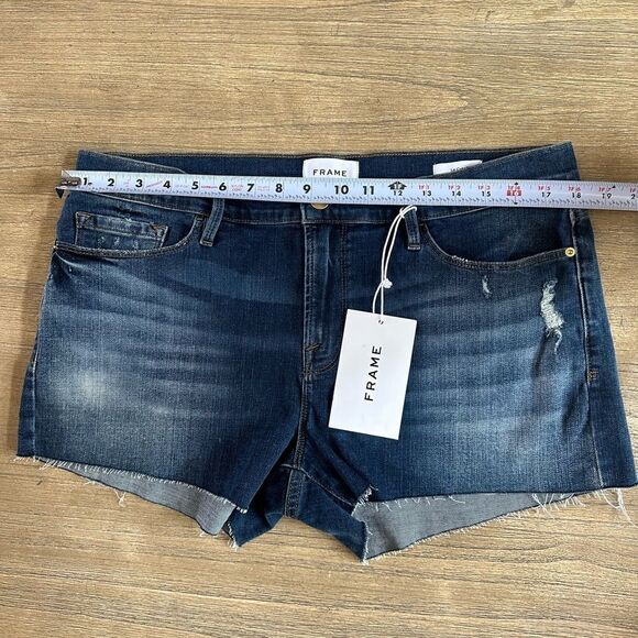 FRAME Denim Cutoff Jean Shorts size 32 - Picture 3 of 10